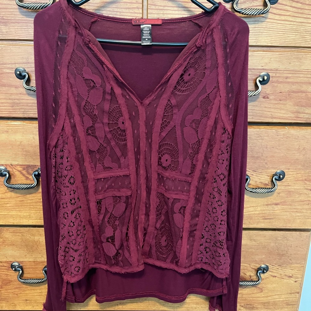 BKE v-neck Blouse